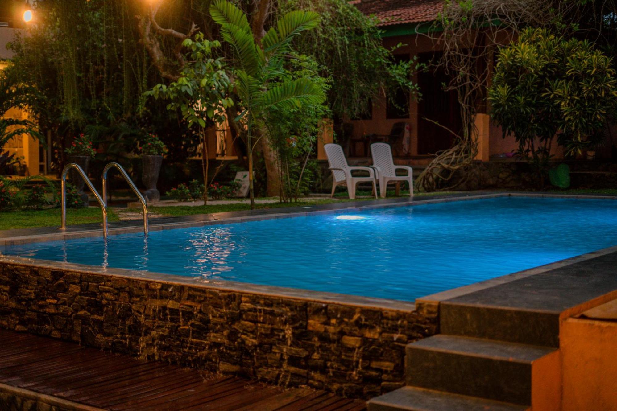 Monkey Villa Hikkaduwa Exterior photo